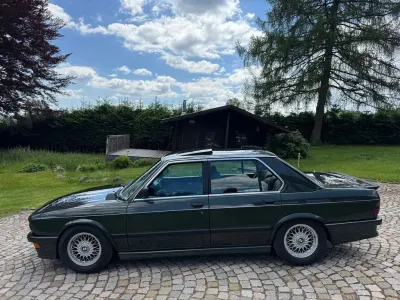 Gebraucht BMW M535 Performance 218 PS (160 kW) 1986 Grün Limousine