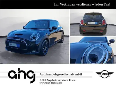 Gebraucht Mini Cooper SE Classic 135 kW (184 PS) 2023 Schwarz Kleinwagen