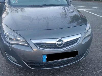 gebraucht Opel Astra Sportstourer TÜV NEU