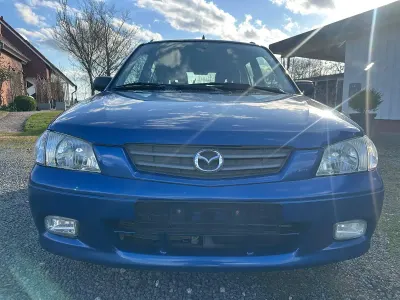 Gebraucht Mazda 2 75 PS (55 kW) 2002 Blau Kleinwagen