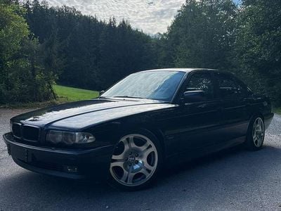 BMW 730