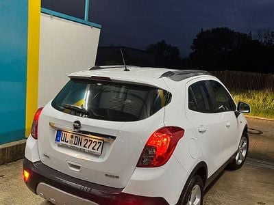Weiß Gebraucht 2014 Opel Mokka Edition SUV | 7.450 € (Fairer Preis)