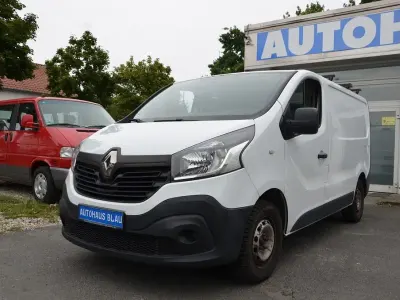 Occasion Renault Trafic 90 ch (66 kW) 2015 Blanc Monospace