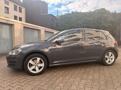 Gebraucht VW Golf 86 PS (63 kW) 2014 Grau Limousine