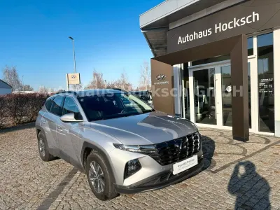 Gebraucht Hyundai Tucson Select 150 PS (110 kW) 2022 Shimmering silver / met SUV