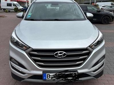 Usata Hyundai Tucson 177 CV (130 kW) 2017 Argento SUV