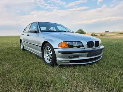Gebraucht BMW 316 105 PS (77 kW) 2001 Silber Limousine