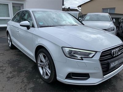 Gebraucht Audi A3 Design 116 PS (85 kW) 2019 Weiß Limousine