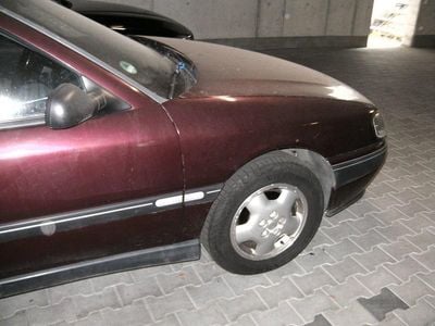 Rot Gebraucht 1993 Renault Safrane Kleinwagen | 2.490 €