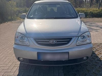 Gebraucht Kia Carens 139 PS (102 kW) 2006 Grau Van / Kleinbus