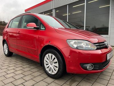 Gebraucht VW Golf VI Team 105 PS (77 kW) 2010 Rot Kleinwagen