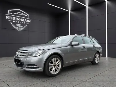 Gebraucht Mercedes C200 Avantgarde 136 PS (100 kW) 2012 Silber Limousine