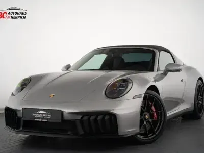 Usata Porsche 911 Targa 4 541 CV (397 kW) 2025 Argento Cabrio