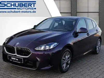 Neu BMW 116 122 PS (89 kW) 2026 Violett Kleinwagen