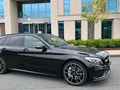 Gebraucht Mercedes C43 AMG AMG 367 PS (269 kW) 2017 Schwarz Limousine
