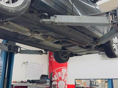 Gebraucht Mercedes C180 156 PS (114 kW) 2009 Schwarz Limousine