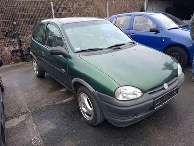 Gebraucht Opel Corsa Swing 60 PS (44 kW) 1996 Grün Limousine