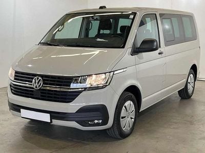 Usata VW Caravelle 150 CV (110 kW) 2024 Bianco Furgone