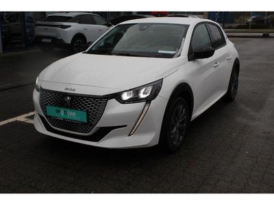 Gebraucht Peugeot e-208 Allure 100 kW (136 PS) 2023 Weiß Kleinwagen