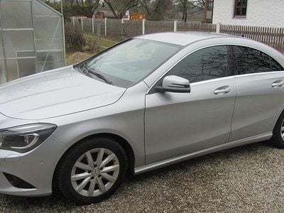 Gebraucht Mercedes CLA200 156 PS (114 kW) 2015 Silber Limousine