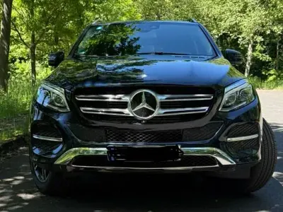 Gebraucht Mercedes GLE350 258 PS (189 kW) 2016 Blau SUV