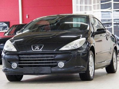 Gebraucht Peugeot 307 CC Tendance 140 PS (102 kW) 2006 Obsidienschwarz (metallic) Cabrio