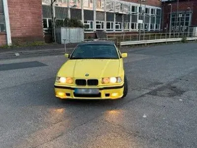 Gebraucht BMW 320 Cabriolet Sport Line 150 PS (110 kW) 1996 Andere farben Cabrio