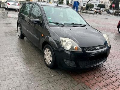 Gebraucht Ford Fiesta 70 PS (51 kW) 2007 Schwarz Kleinwagen