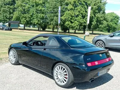 Gebraucht Alfa Romeo GTV 260 PS (191 kW) 1999 Schwarz Coupé