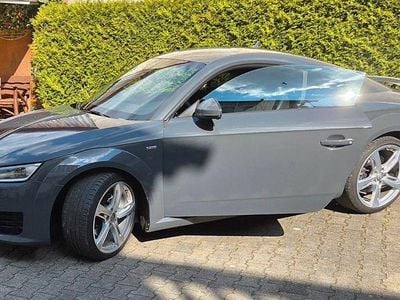 Usado Audi TT Sport 230 CV (169 kW) 2015 Gris Coupe