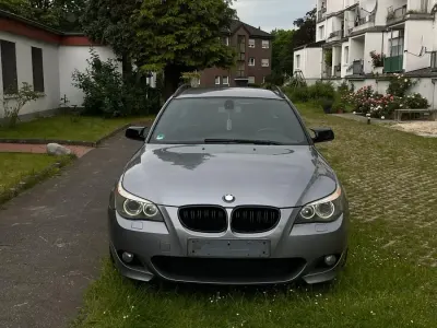 Gebraucht BMW 525 177 PS (130 kW) 2005 Silber Kombi