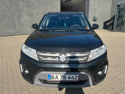 Gebraucht Suzuki Vitara Comfort 120 PS (88 kW) 2016 Schwarz SUV