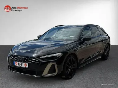 Gebraucht Audi A5 Edition .1 204 PS (150 kW) 2025 Mythosschwarz (metallic) Kombi