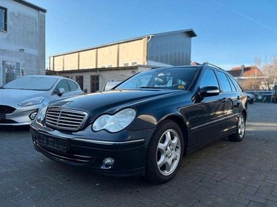 Schwarz Gebraucht 2005 Mercedes C180 Avantgarde Limousine | 2.450 € (Guter Preis)