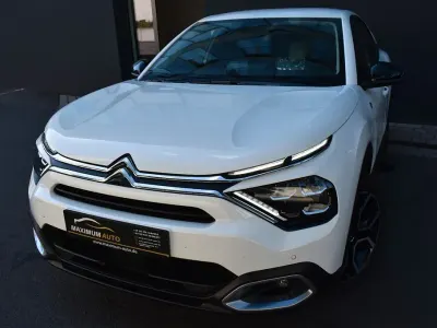 Gebraucht Citroën e-C4 Shine 100 kW (136 PS) 2023 Weiß Limousine