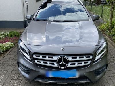 gebraucht Mercedes GLA250 4MATIC DCT -