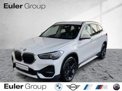 Weiss Gebraucht 2022 BMW X1 Sport Line SUV | 25.499 € (Guter Preis)