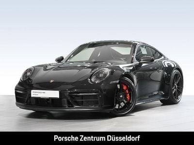 Porsche 911 Carrera 4 GTS