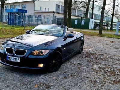 gebraucht BMW 320 Cabriolet i e93 Top Zustand.