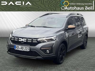 Gebraucht Dacia Jogger Extreme 141 PS (103 kW) 2024 Grau(metallic) Van / Kleinbus