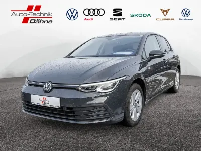 Gebraucht VW Golf VIII Style 150 PS (110 kW) 2022 Grau Limousine