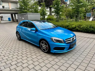 Gebraucht Mercedes A200 AMG 156 PS (114 kW) 2012 Blau Limousine
