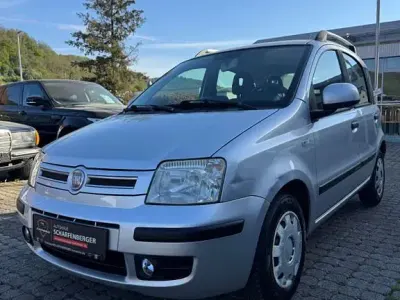 Occasion Fiat Panda Emotion 69 ch (50 kW) 2010 Gris Citadine
