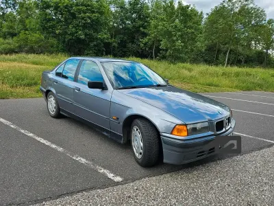 Gebraucht BMW 316 102 PS (75 kW) 1995 Grau Limousine