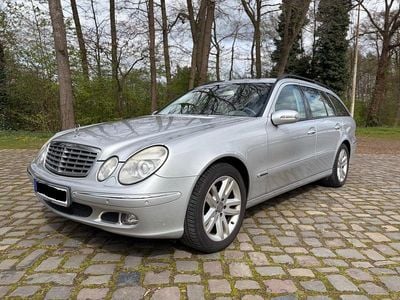Usata Mercedes E280 Elegance 190 CV (139 kW) 2006 Argento Station wagon