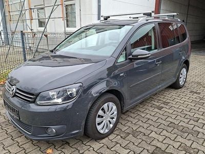 Gebraucht VW Touran Life 105 PS (77 kW) 2014 Grau Van / Kleinbus