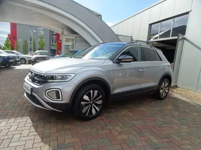 Gebraucht VW T-Roc Goal 150 PS (110 kW) 2025 Silber SUV