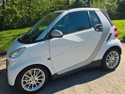 Gebraucht Smart ForTwo Cabrio Passion 71 PS (52 kW) 2008 Silber Cabrio