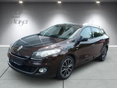 Używany Renault Mégane GrandTour Bose Edition 131 KM (96 kW) 2013 Brązowy Kombi