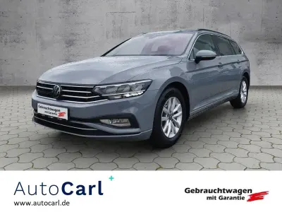 Gebraucht VW Passat Business 122 PS (89 kW) 2023 Mondsteingrau Kombi